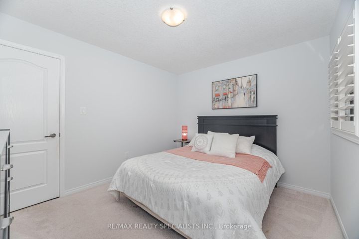 Photo 33 at 14 Fryent Street, Northwest Brampton, Brampton