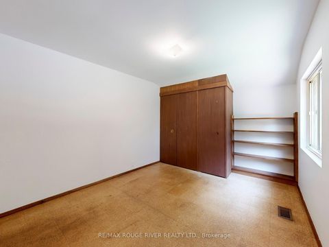 Photo 18 at 101 Oakley Boulevard, Bendale, Toronto