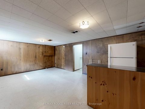 Photo 24 at 101 Oakley Boulevard, Bendale, Toronto