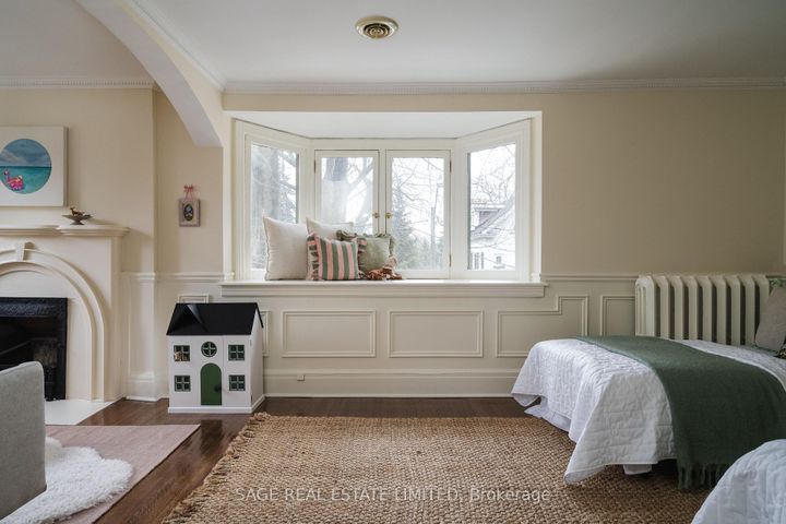 Photo 20 at 57 Castle Frank Road, Moore Park, Toronto