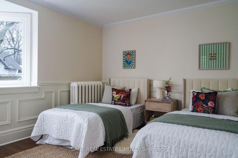 Photo 21 at 57 Castle Frank Road, Moore Park, Toronto