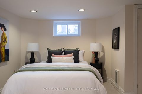Photo 43 at 57 Castle Frank Road, Moore Park, Toronto