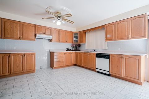 Photo 31 at 48 Torrance Road, Eglinton East, Toronto