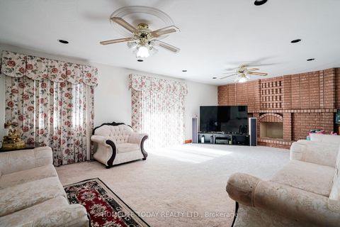 Photo 37 at 48 Torrance Road, Eglinton East, Toronto