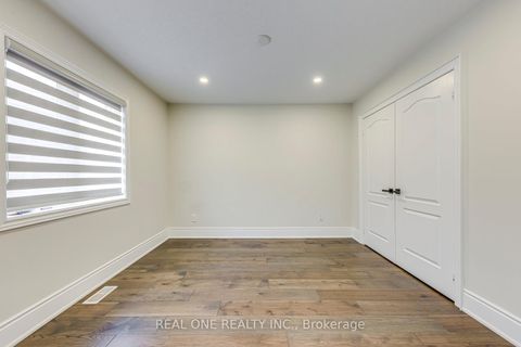Photo 32 at 2240 Pine Glen Road, WM Westmount, Oakville