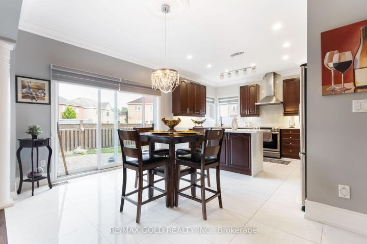 Photo 21 at 15 smoothrock Trail, Wellington North, Brampton