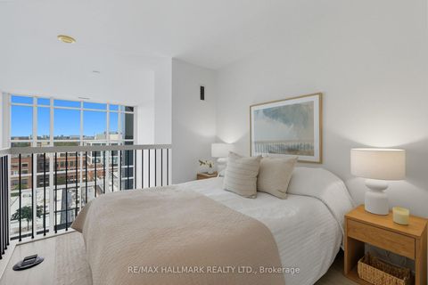 Photo 15 at 719 - 5 Hanna Avenue, Niagara, Toronto