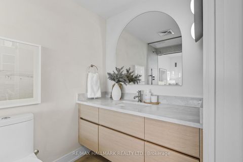 Photo 18 at 719 - 5 Hanna Avenue, Niagara, Toronto