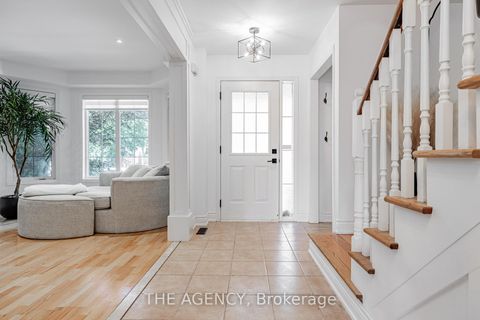 Photo 1 at 45 Castle Park Boulevard, Sonoma Heights, Vaughan