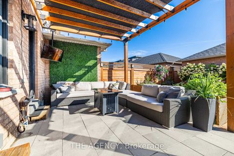 Photo 26 at 45 Castle Park Boulevard, Sonoma Heights, Vaughan