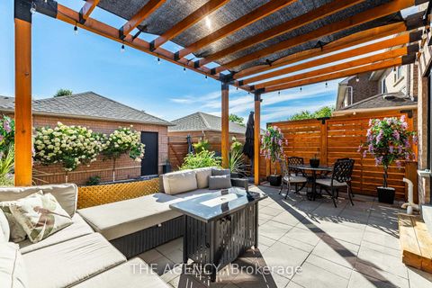 Photo 27 at 45 Castle Park Boulevard, Sonoma Heights, Vaughan