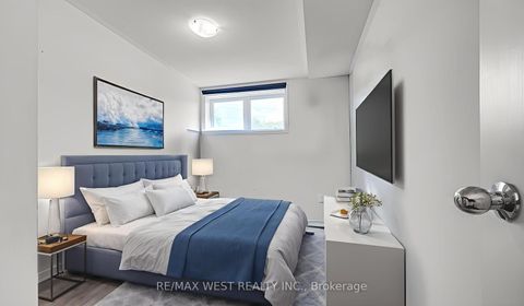 Photo 10 at 118 - 510 Kingbird Grove, Rouge E11, Toronto
