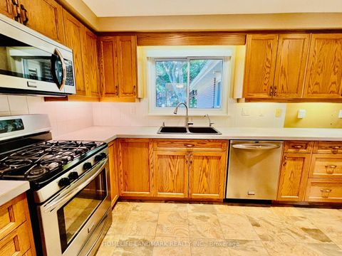 Photo 6 at 74 Devins Drive, Aurora Heights, Aurora