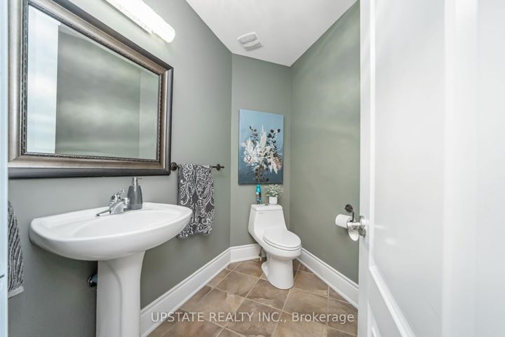 Photo 17 at 105 Royal West Drive, Credit Valley, Brampton