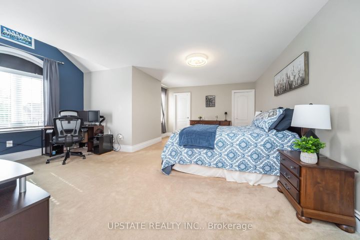 Photo 22 at 105 Royal West Drive, Credit Valley, Brampton