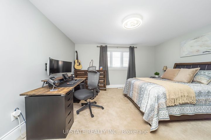 Photo 25 at 105 Royal West Drive, Credit Valley, Brampton