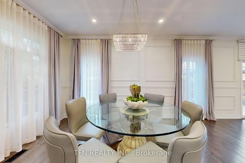 Photo 11 at 177 Bentoak Crescent, Patterson, Vaughan