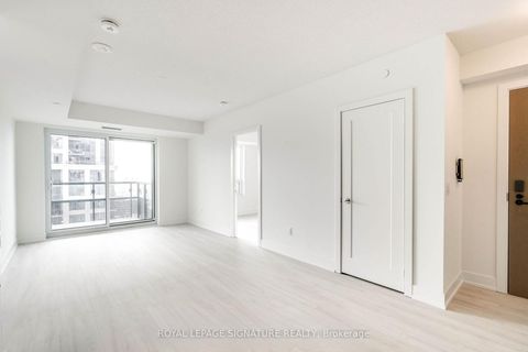 Photo 4 at 2501 - 10 Eva Road, Etobicoke West Mall, Toronto