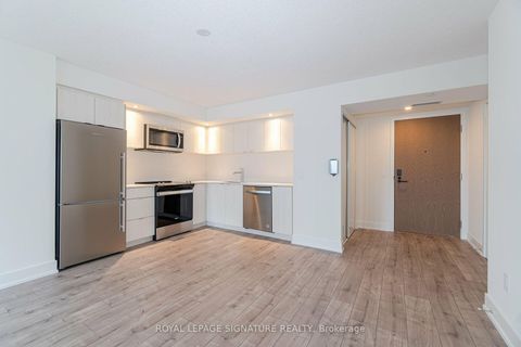 Photo 5 at 403 - 10 Eva Road, Etobicoke West Mall, Toronto