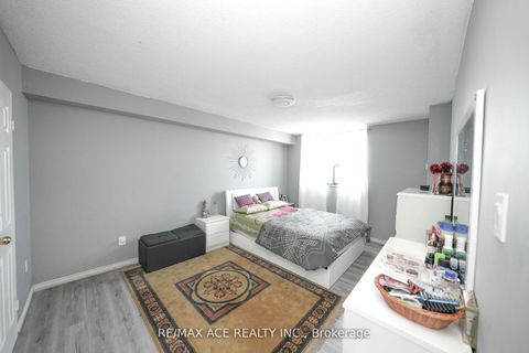 Photo 10 at 701 - 301 Prudential Drive, Dorset Park, Toronto