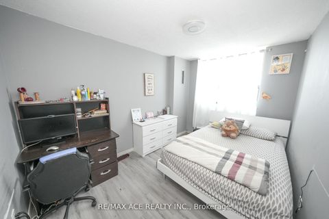 Photo 19 at 701 - 301 Prudential Drive, Dorset Park, Toronto Photo 19 at 701 - 301 Prudential Drive, Dorset Park, Toronto