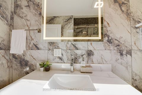Photo 15 at 32 tara Avenue, Bendale, Toronto