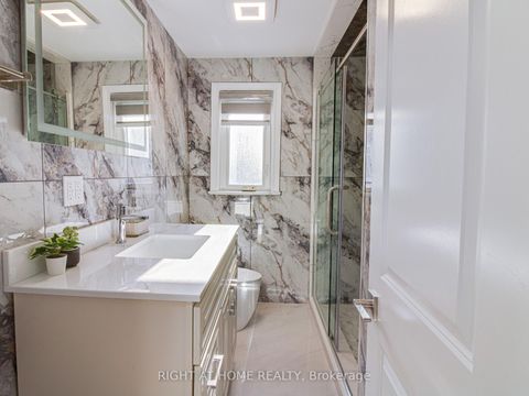 Photo 16 at 32 tara Avenue, Bendale, Toronto