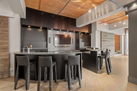 Photo 10 at 300 - 468 Wellington Street W, Waterfront Communities C1, Toronto