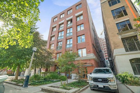 Photo 27 at 300 - 468 Wellington Street W, Waterfront Communities C1, Toronto
