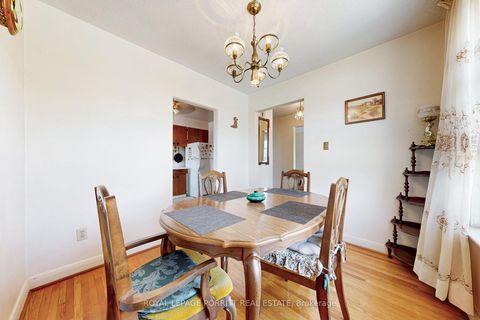 Photo 8 at 27 Hinton Road, Kipling, Toronto