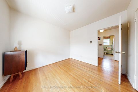 Photo 15 at 27 Hinton Road, Kipling, Toronto