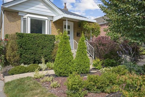 Photo 2 at 28 Galbraith Avenue, Parkview, Toronto