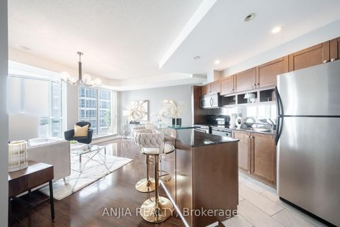 Photo 4 at 3411 - 8 York Street, Waterfront Communities C1, Toronto