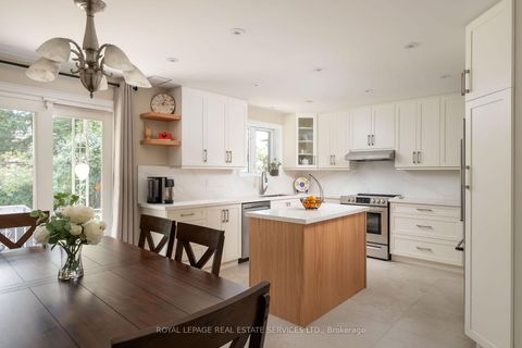 Photo 15 at 15 Westroyal Road, The Westway, Toronto Photo 15 at 15 Westroyal Road, The Westway, Toronto