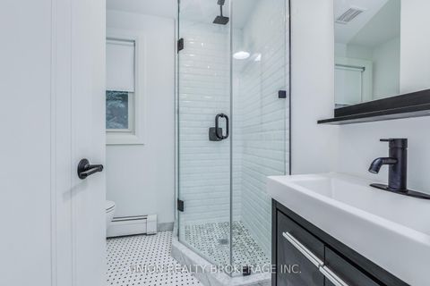 Photo 10 at 38 Long Crescent, The Beaches, Toronto