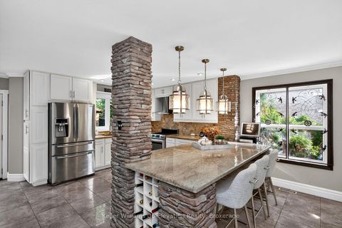 Photo 9 at 136 Birchwood Drive, East Bayfield, Barrie