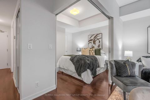 Photo 9 at 5306 - 12 York Street, Waterfront Communities C1, Toronto