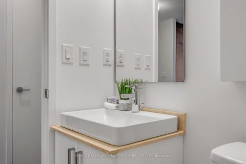 Photo 15 at 5306 - 12 York Street, Waterfront Communities C1, Toronto