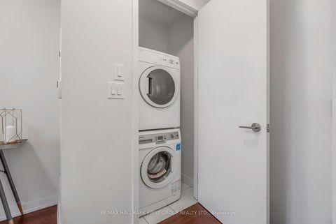 Photo 16 at 5306 - 12 York Street, Waterfront Communities C1, Toronto