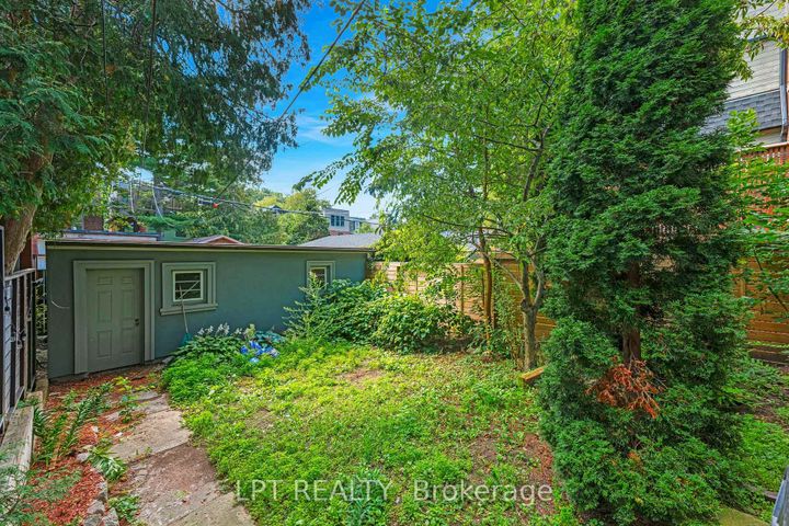 Photo 40 at 19 Marmaduke Street, Swansea, Toronto