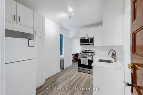 Photo 8 at 19 Marmaduke Street, Swansea, Toronto