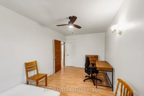 Photo 21 at 19 Marmaduke Street, Swansea, Toronto