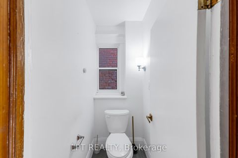 Photo 24 at 19 Marmaduke Street, Swansea, Toronto