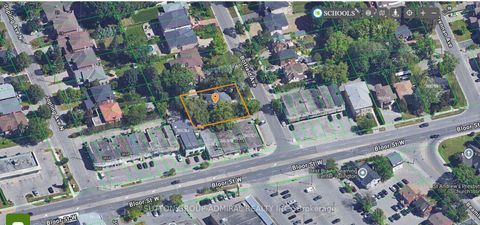 Photo 2 at 2 Botfield Avenue, City Centre West, Toronto