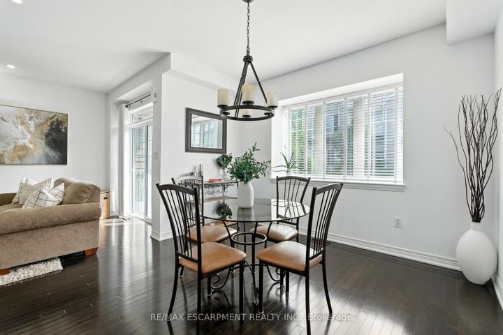 Photo 20 at 34 - 337 Beach Boulevard, Hamilton Beach, Hamilton