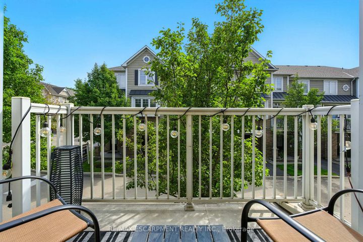 Photo 42 at 34 - 337 Beach Boulevard, Hamilton Beach, Hamilton