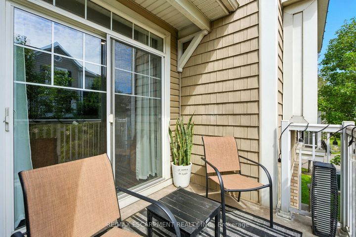 Photo 43 at 34 - 337 Beach Boulevard, Hamilton Beach, Hamilton