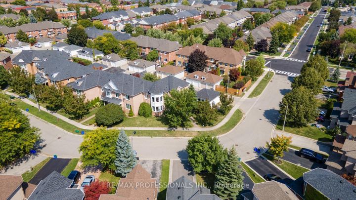 Photo 43 at 1241 Brillinger Street, WT West Oak Trails, Oakville