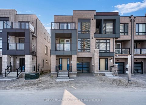 Photo 1 at 26 Dandara Gate, Steeles West Industrial, Vaughan