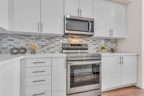Photo 13 at 26 Dandara Gate, Steeles West Industrial, Vaughan